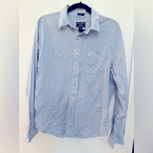 Abercrombie & Fitch Men Blue Striped Button Up with Front Pocket Shirt - Picture 1 of 4